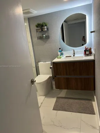 $2,700 | 3200 North Ocean Drive, Unit 303, Hollywood, FL 33019