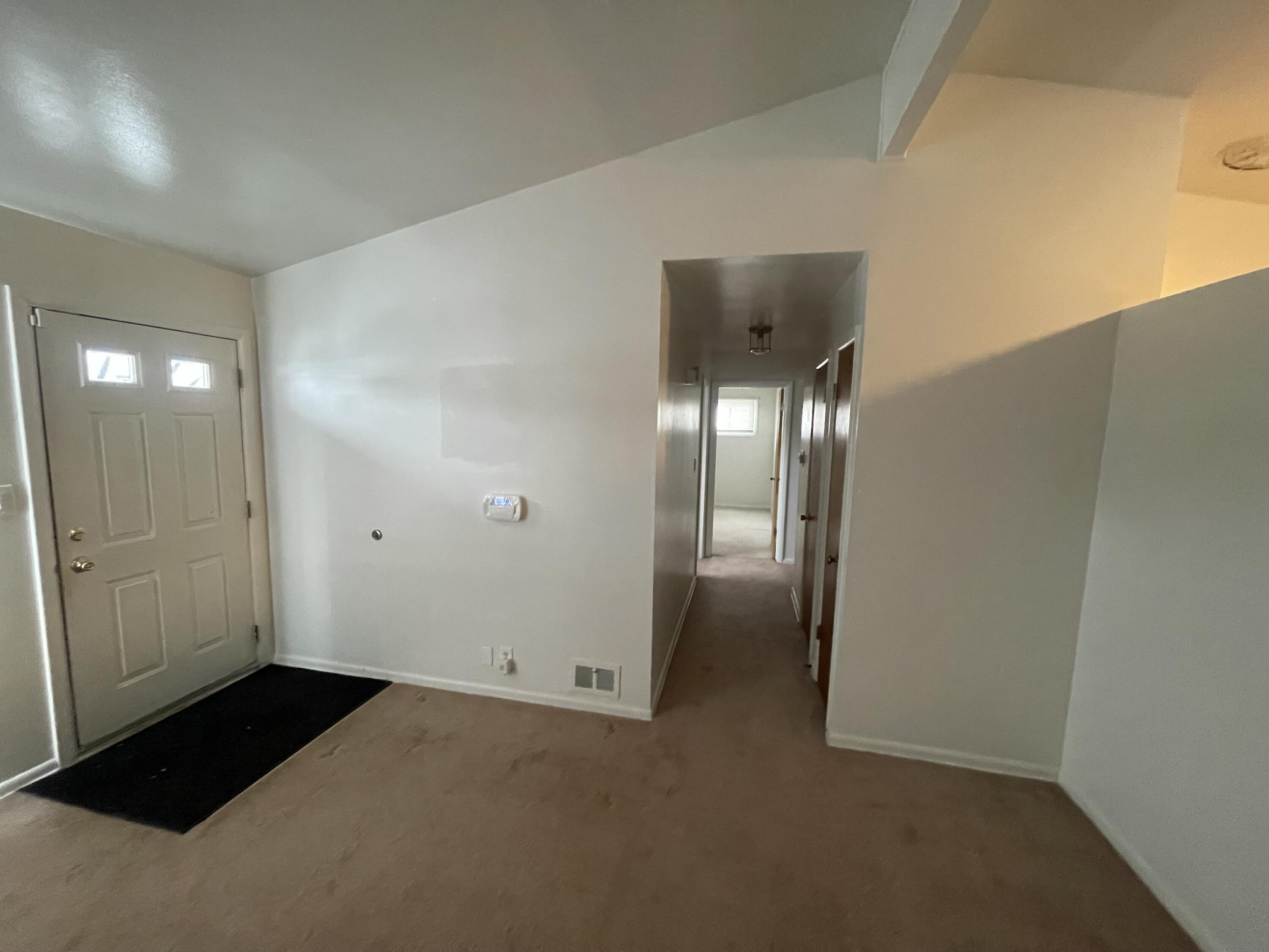 3716 Lynn Street Flint, MI 48503 - Photo 4 of 21 IMG_7675