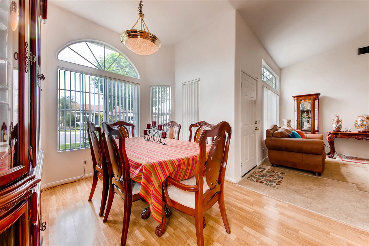4849 Lake Shore Place Fallbrook, CA 92028 - Photo 7 of 25