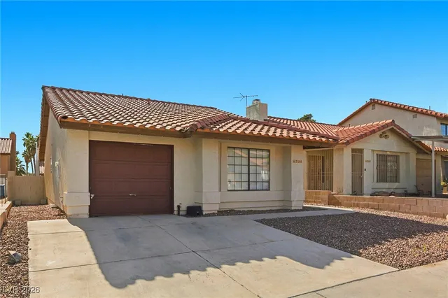 $1,750 | 6725 Reggie Circle, Las Vegas, NV 89107