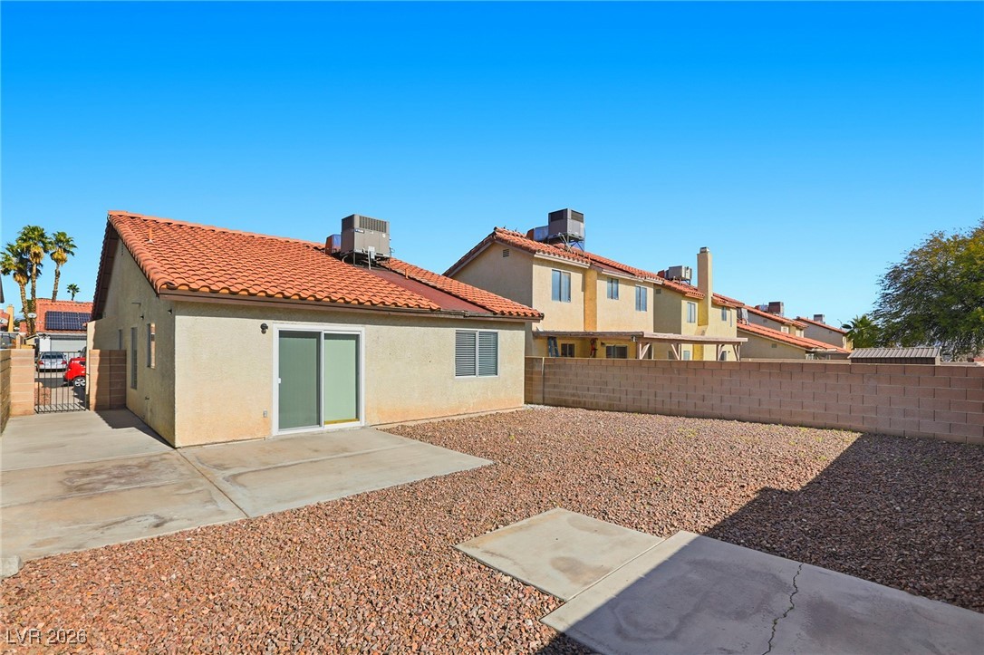 6725 Reggie Circle Las Vegas, NV 89107 - Photo 22 of 24