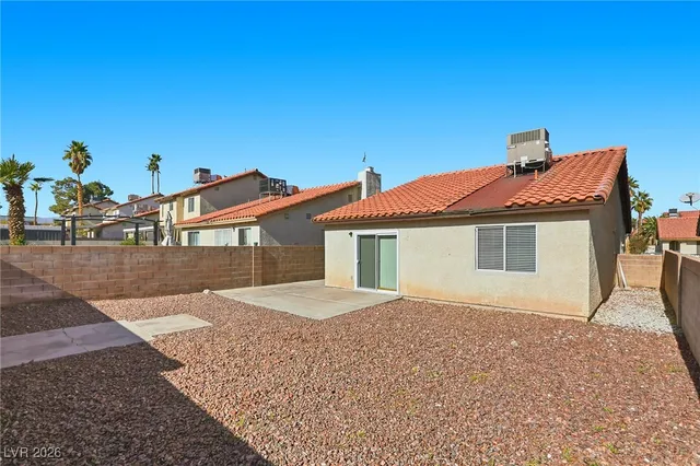 $1,750 | 6725 Reggie Circle, Las Vegas, NV 89107