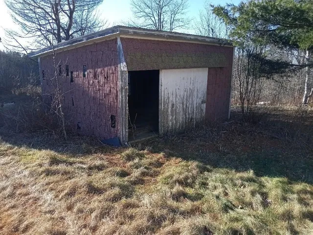 $95,000 | 107 Banton Road, Palermo, ME 04354