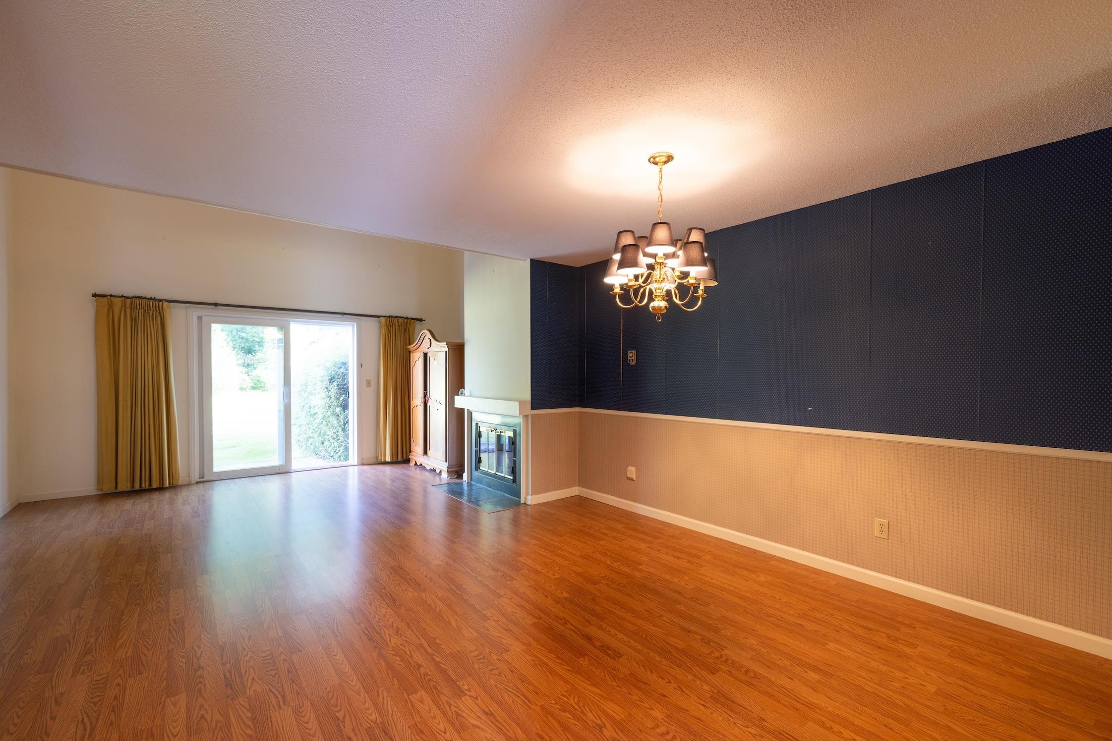 411 Locust Hill Road, Unit 411 Shelburne, VT 05482 - Photo 3 of 33 Gallery Image 3