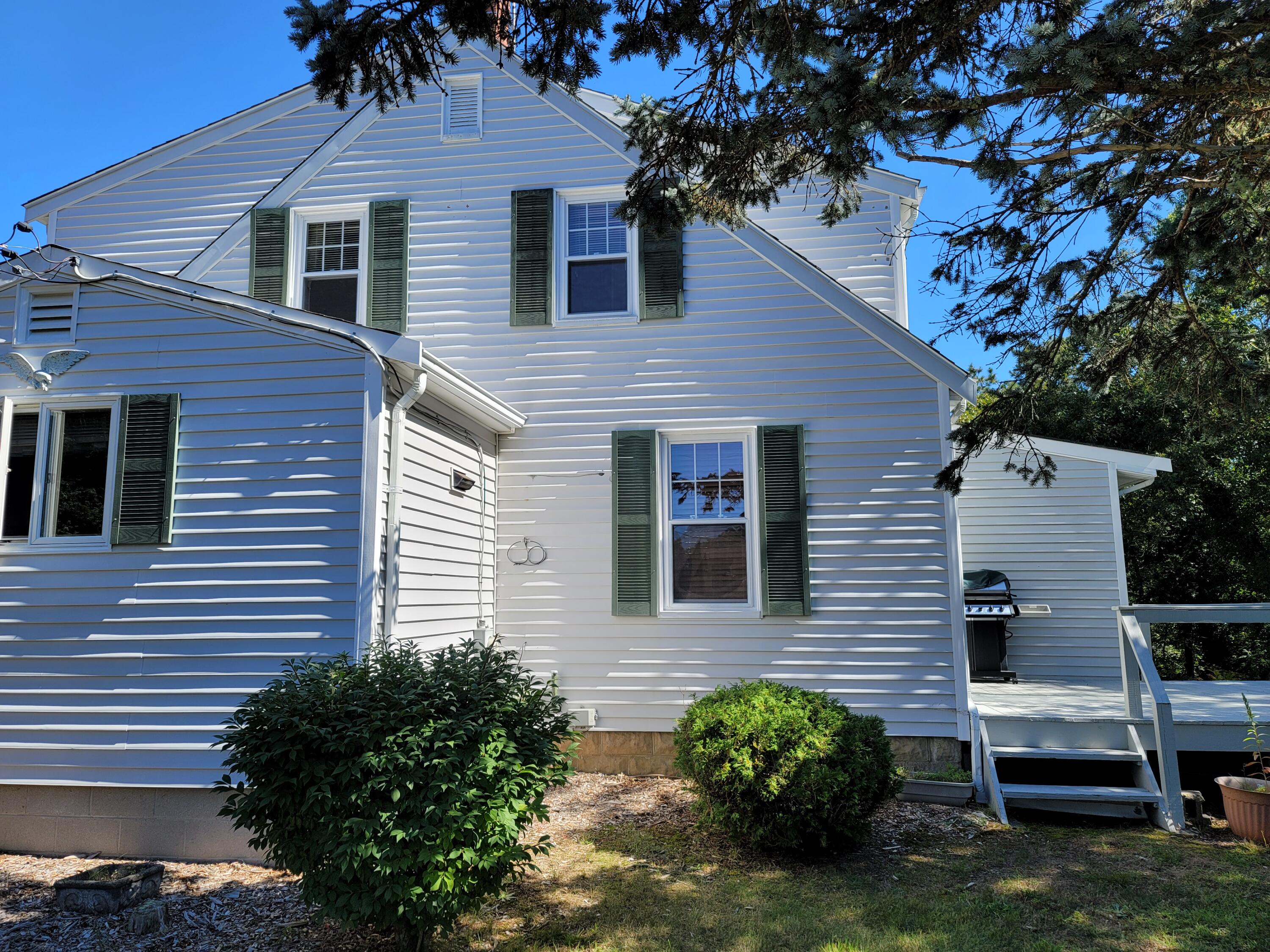 90 School House Road Eastham, MA 02642 - Photo 3 of 18 3