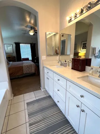 $2,350 | 4404 East Bannock Street, Phoenix, AZ 85044