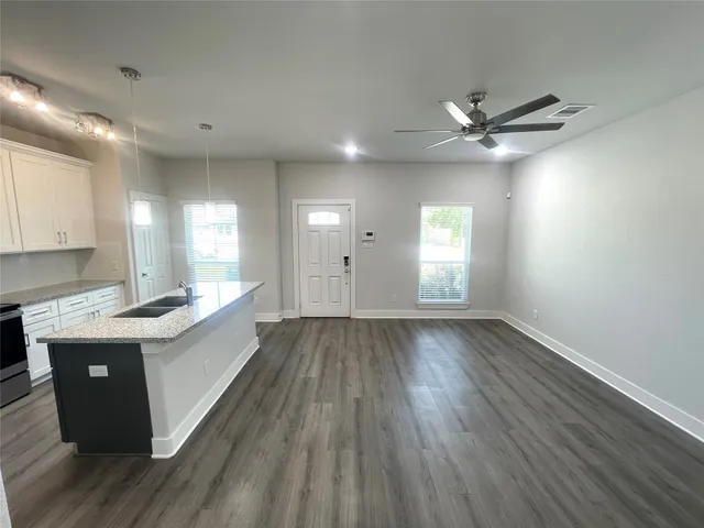 $1,695 | 9710 Tuffly Street, Unit B, Houston, TX 77029