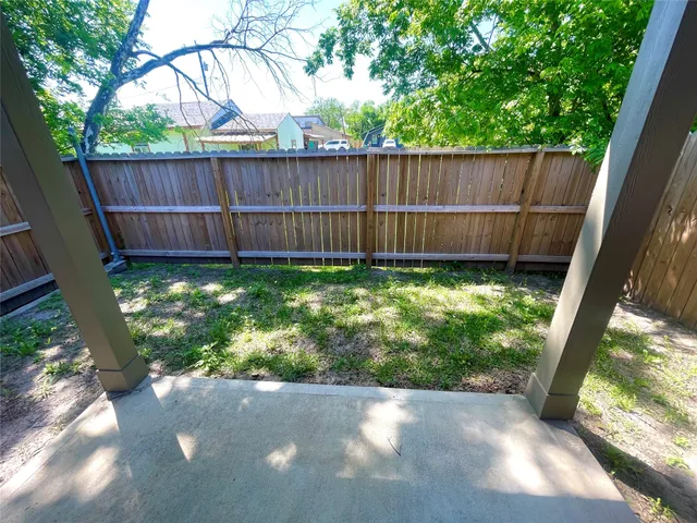 $1,695 | 9710 Tuffly Street, Unit B, Houston, TX 77029