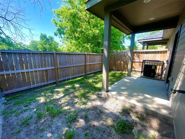 $1,695 | 9710 Tuffly Street, Unit B, Houston, TX 77029