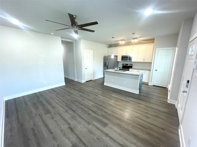 $1,695 | 9710 Tuffly Street, Unit B, Houston, TX 77029