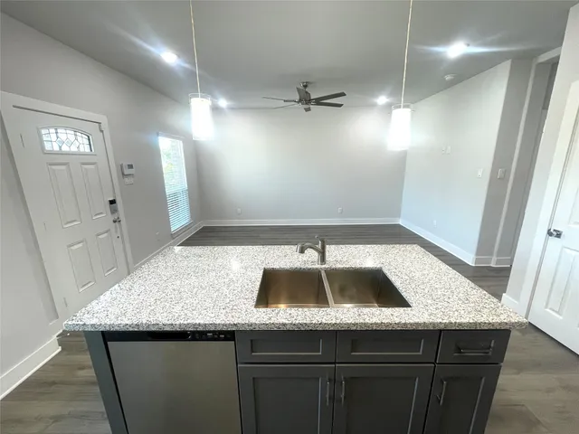 $1,695 | 9710 Tuffly Street, Unit B, Houston, TX 77029