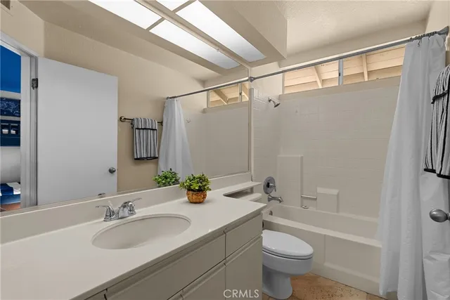 $1,300,000 | 5 St Croix, Laguna Niguel, CA 92677