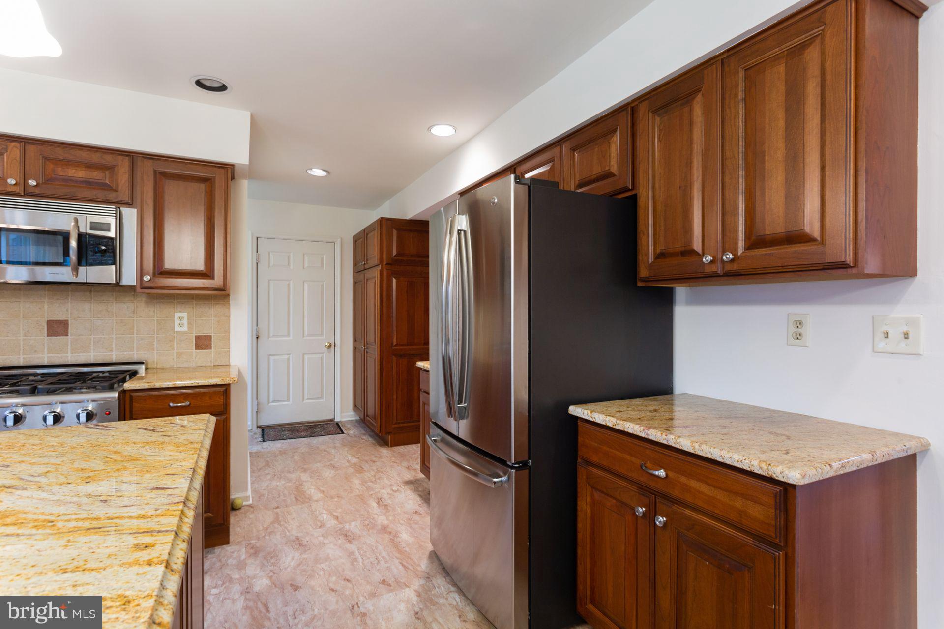 704 Signal Hill Road Dresher, PA 19025 - Photo 13 of 33 Gallery Image 13