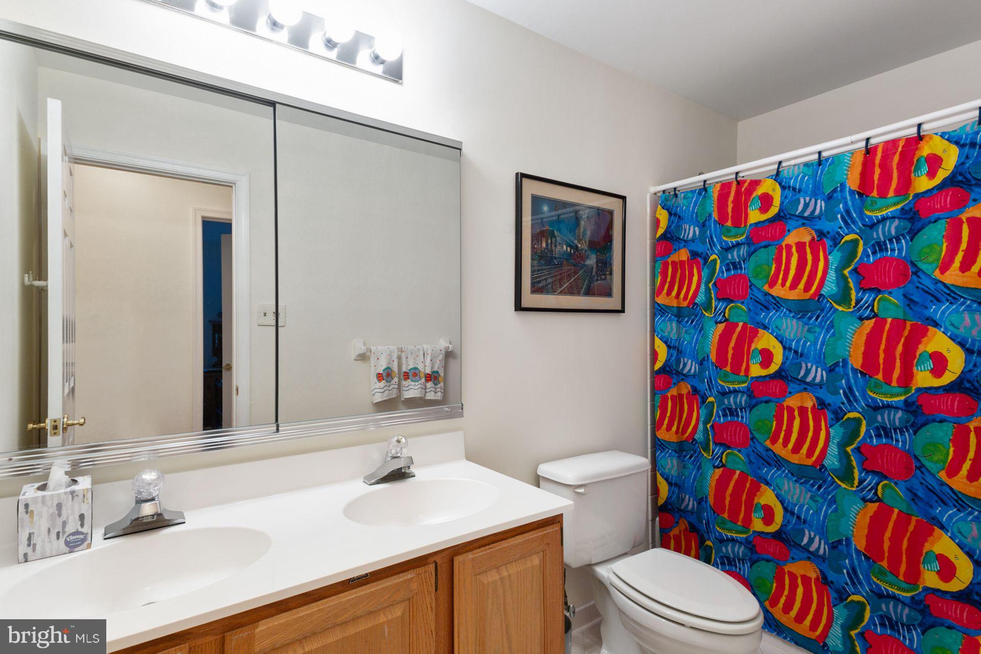 704 Signal Hill Road Dresher, PA 19025 - Photo 21 of 33 Full Bathroom