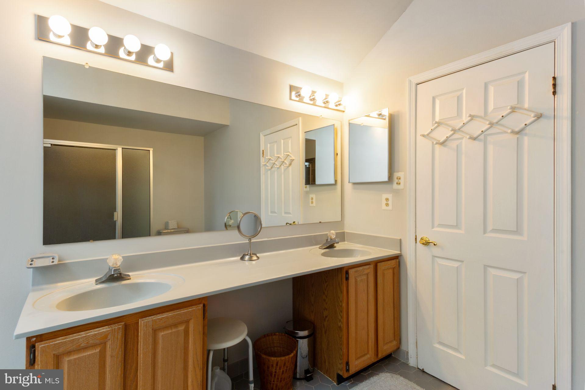 704 Signal Hill Road Dresher, PA 19025 - Photo 25 of 33 Master Bathroom