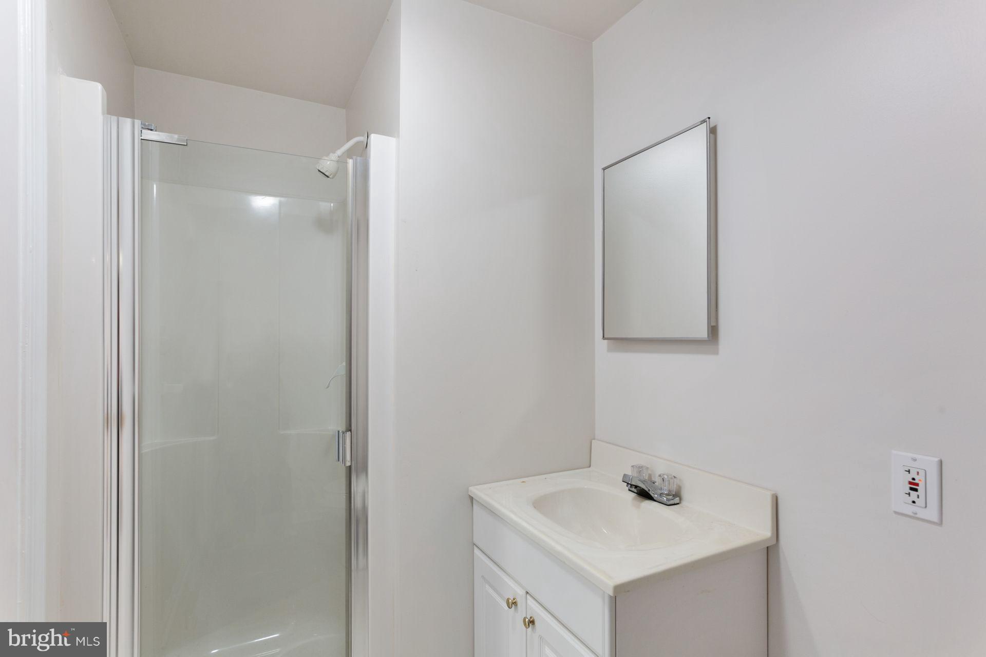 704 Signal Hill Road Dresher, PA 19025 - Photo 30 of 33 Full Bathroom, basement
