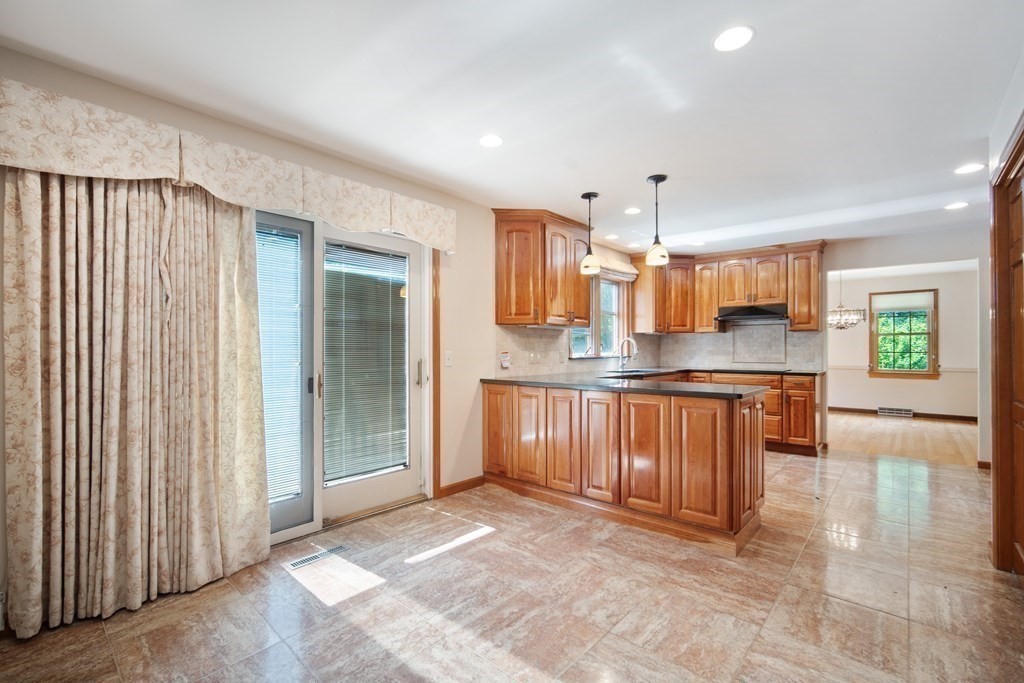 729 Monson Road Wilbraham, MA 01095 - Photo 17 of 41