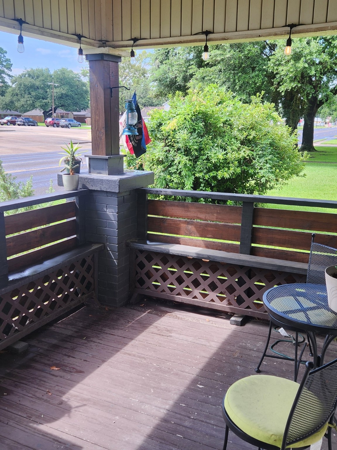 620 North 5th Street Silsbee, TX 77656 - Photo 27 of 32 a room with wooden floor and outdoor seating