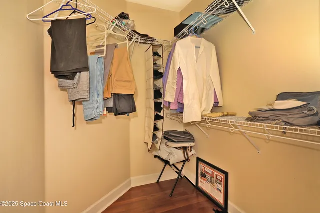 a view of a walk in closet