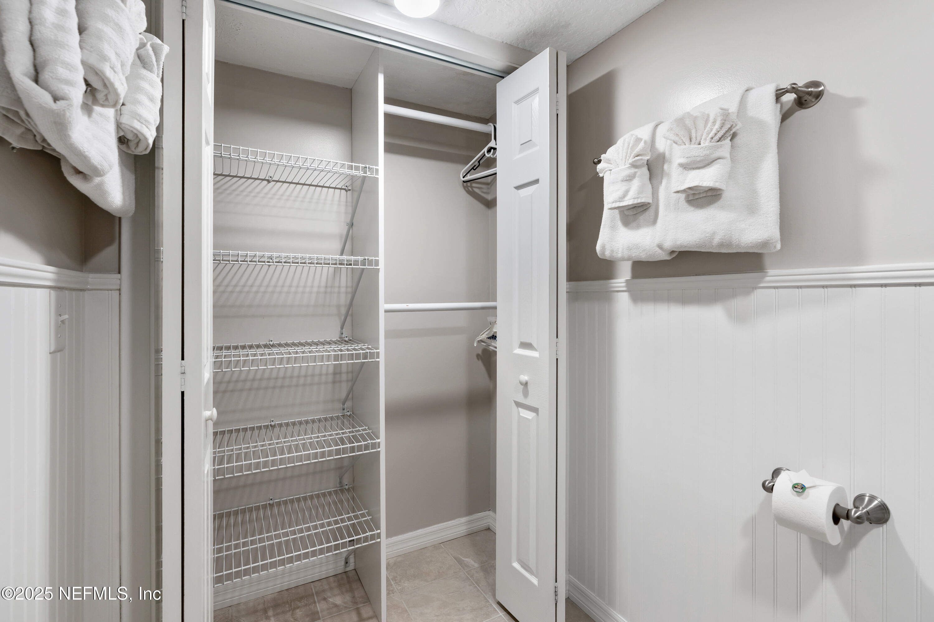 2 Dondanville Road, Unit 207 St. Augustine, FL 32080 - Photo 21 of 65 a bathroom with a shower