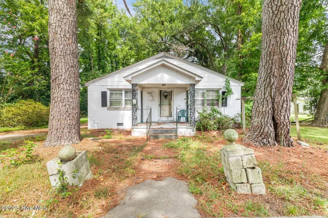 $49,000 | 4424 West Moore Street, Farmville, NC 27828