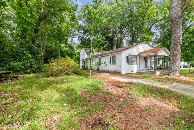 $49,000 | 4424 West Moore Street, Farmville, NC 27828