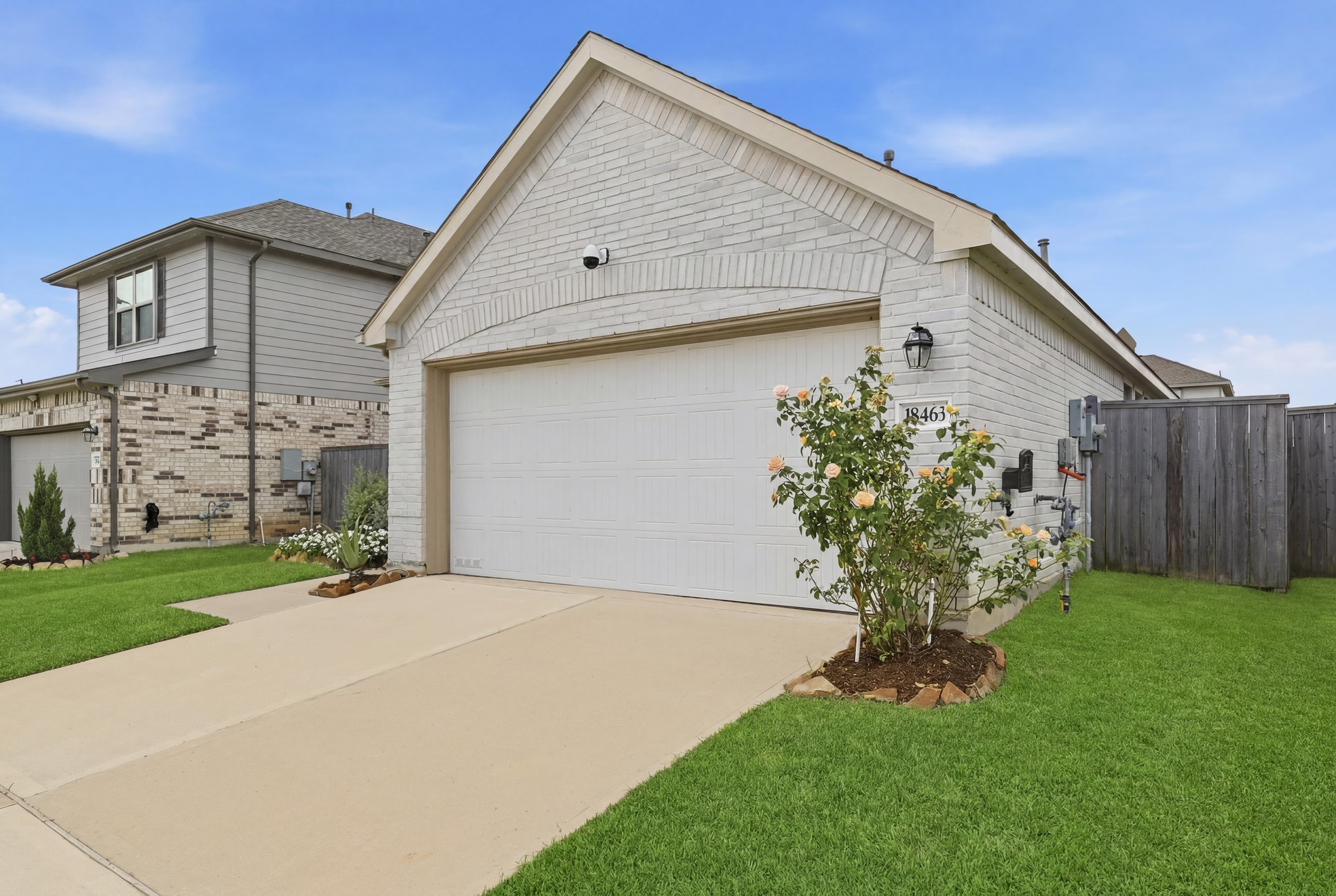 18463 Running Shadow Court Hockley, TX 77447 - Photo 3 of 36