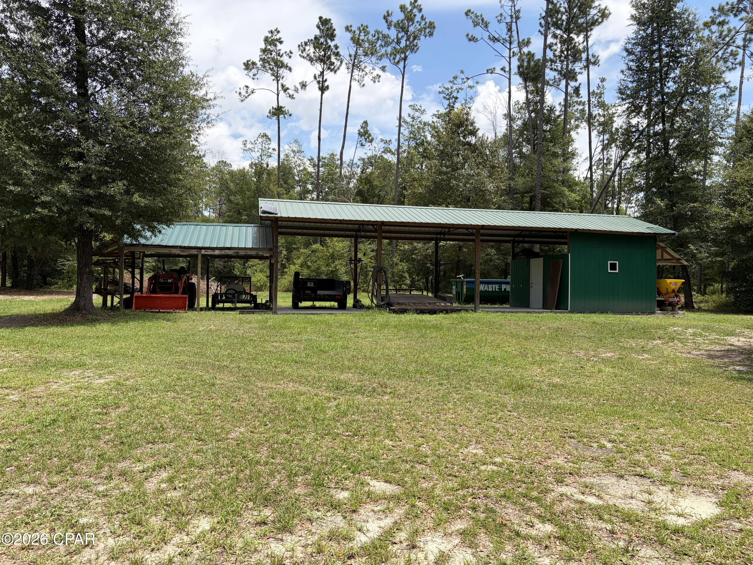 2598 Lawrence Road Marianna, FL 32446 - Photo 38 of 40