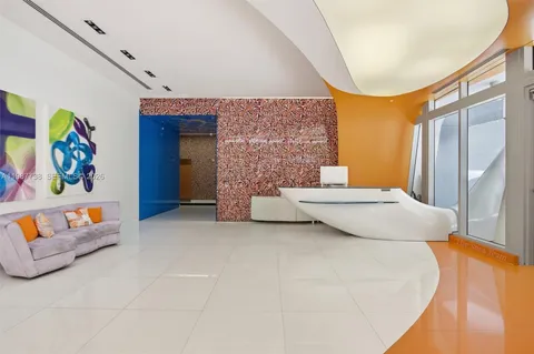 $420,000 | 31 Southeast 6th Street, Unit 2504, Miami, FL 33131