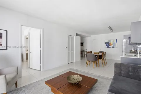 $420,000 | 31 Southeast 6th Street, Unit 2504, Miami, FL 33131