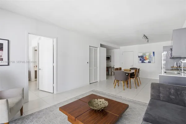 $420,000 | 31 Southeast 6th Street, Unit 2504, Miami, FL 33131