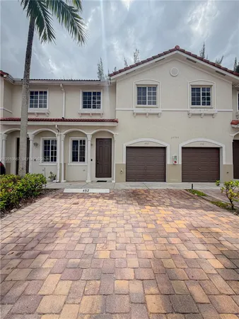 $3,000 | 20909 Northwest 14th Place, Unit 452, Miami Gardens, FL 33169