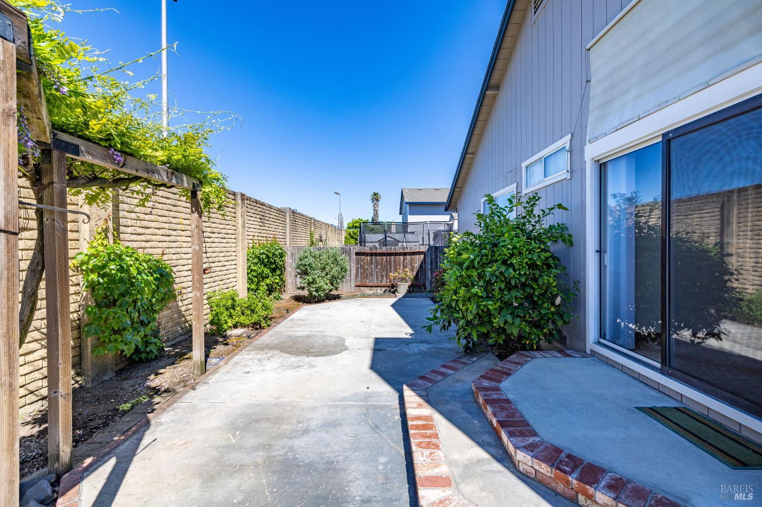 2429 Lemur Street Santa Rosa, CA 95401 - Photo 17 of 53