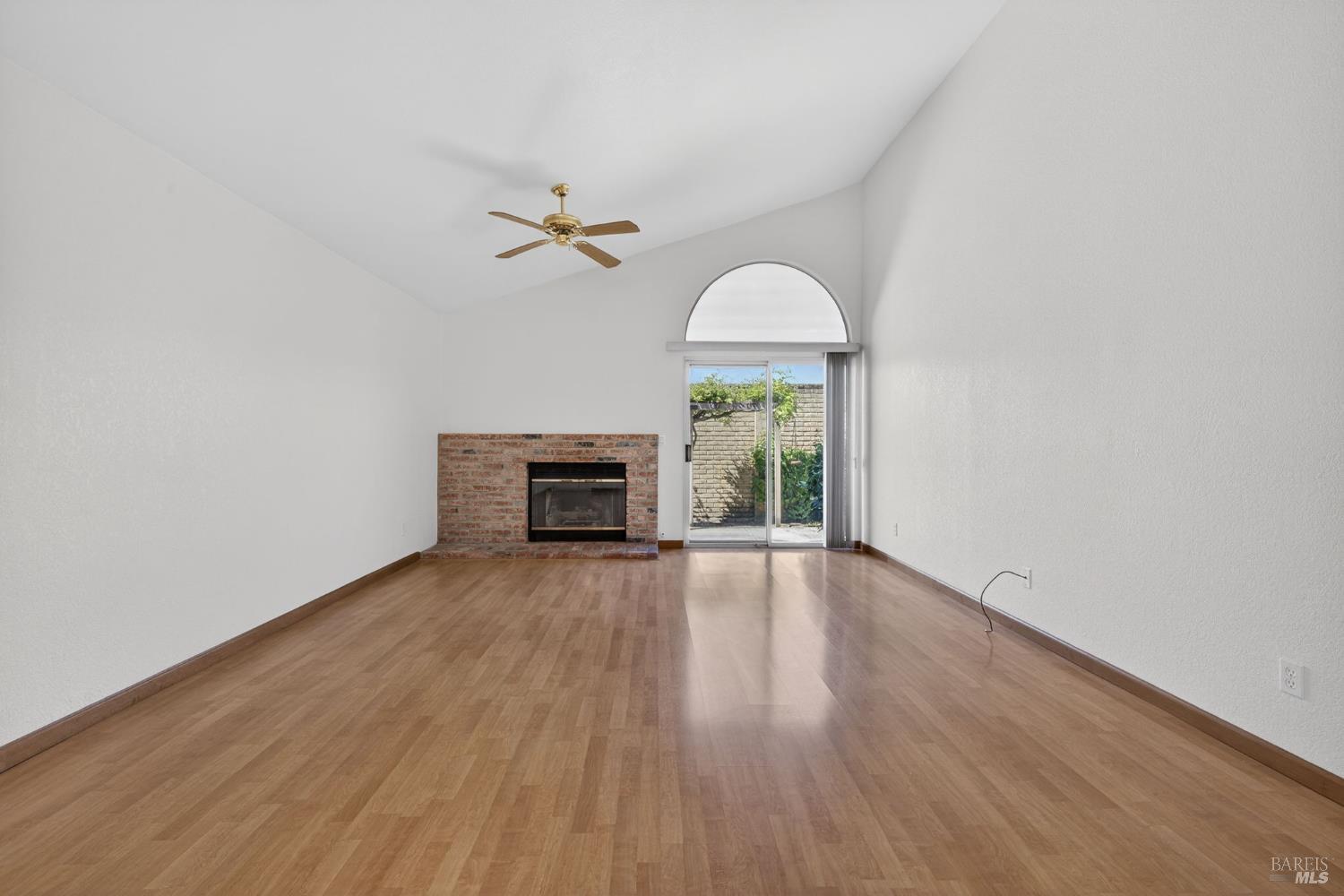 2429 Lemur Street Santa Rosa, CA 95401 - Photo 5 of 53