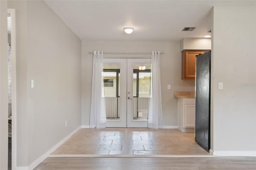 111 Amigos Road DeBary, FL 32713 - Photo 7 of 29