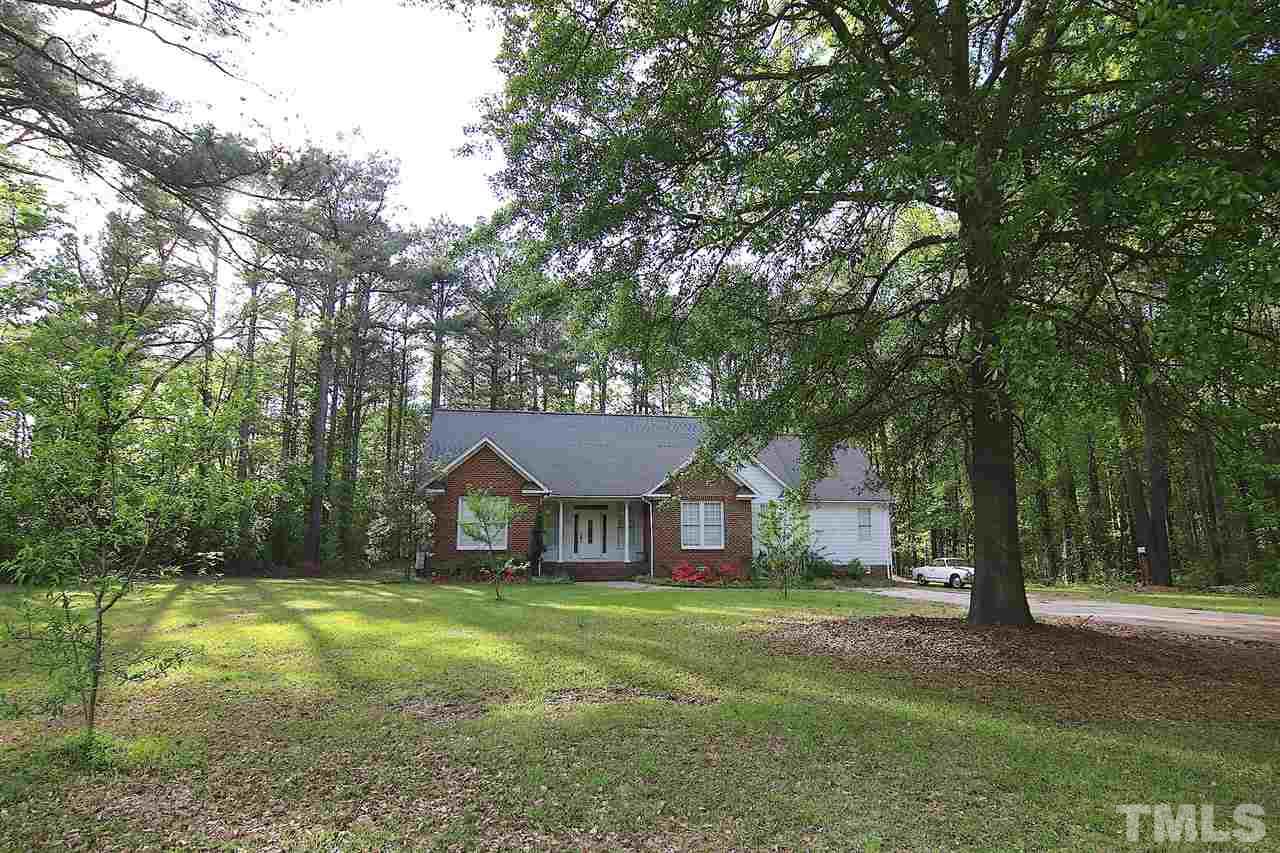 420 Quail Road Smithfield, NC 27577 - Photo 2 of 24 Gallery Image 2
