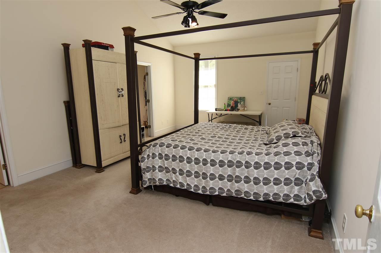 420 Quail Road Smithfield, NC 27577 - Photo 17 of 24 Large Master Suite