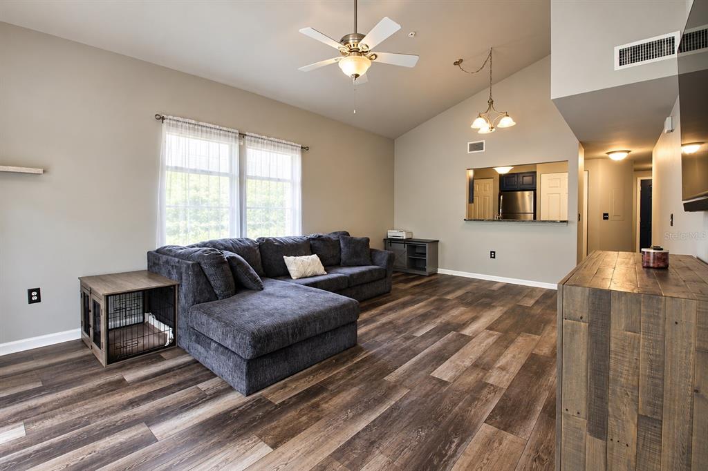 9116 Southwest 51st Road, Unit 303 Gainesville, FL 32608 - Photo 10 of 21 Gallery Image 10