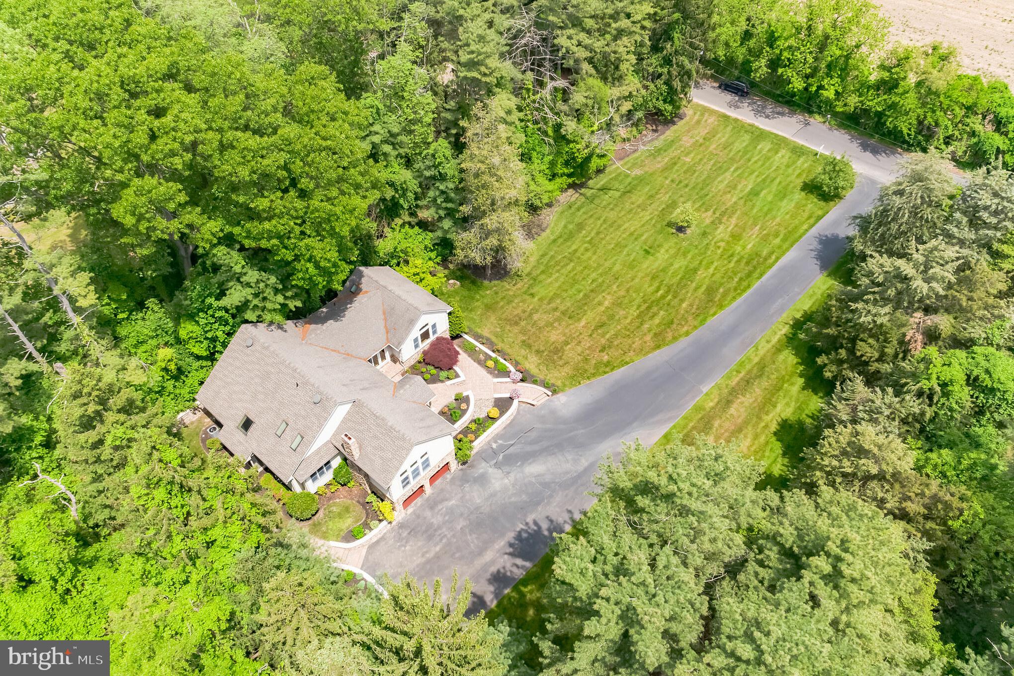 412 Bethel Mill Road Sewell, NJ 08080 - Photo 3 of 41
