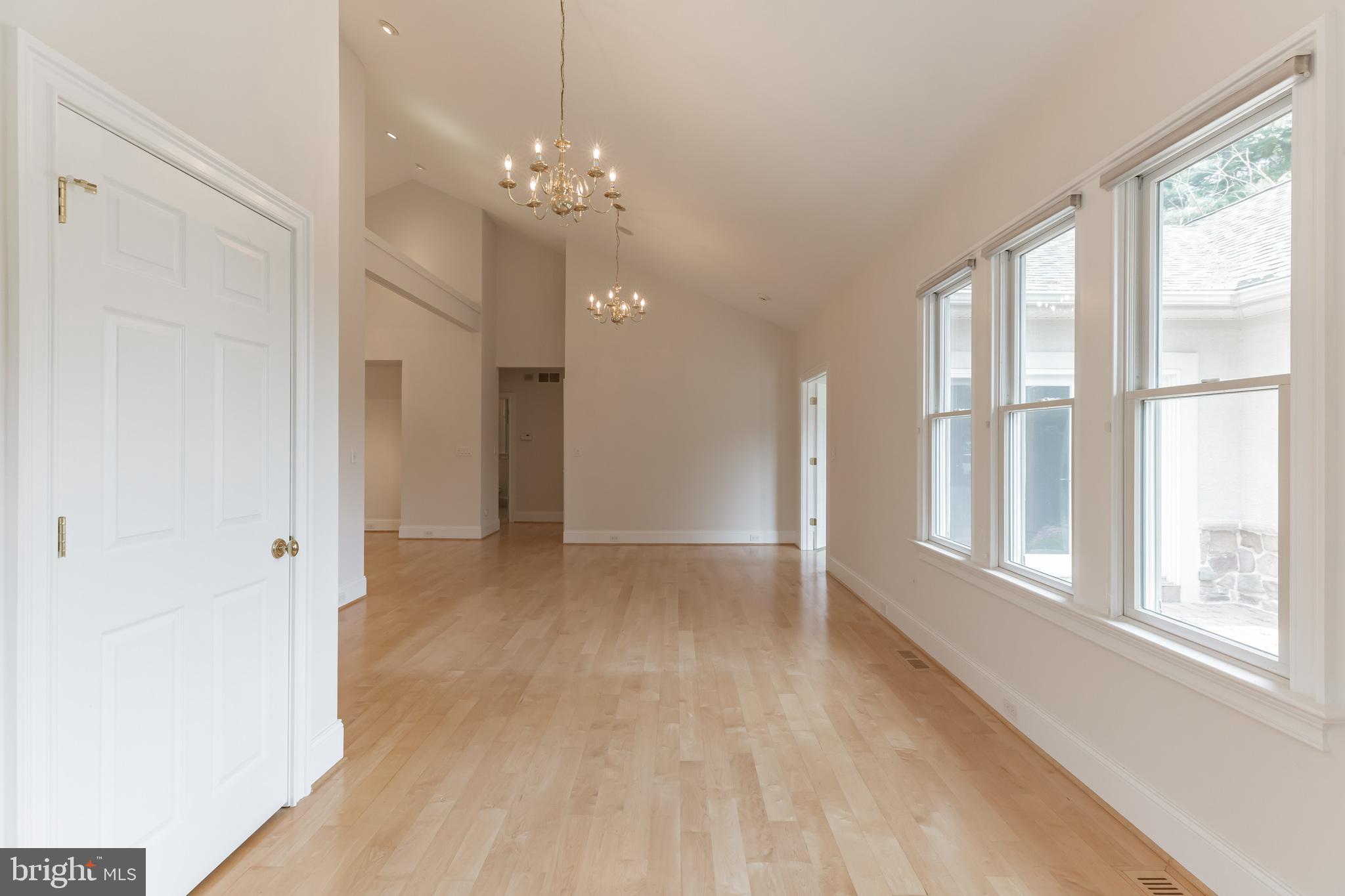 412 Bethel Mill Road Sewell, NJ 08080 - Photo 6 of 41