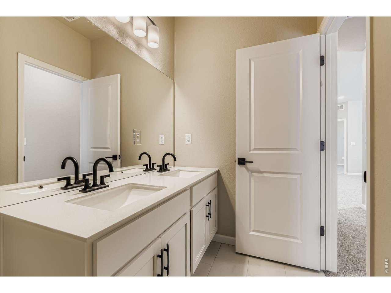 330 Rustic Barn Lane Berthoud, CO 80513 - Photo 23 of 27