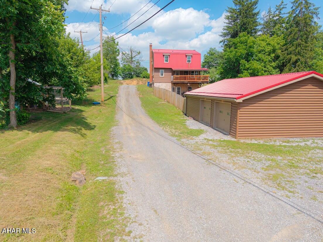 3311 Valley Road New Paris, PA 15554 - Photo 5 of 58