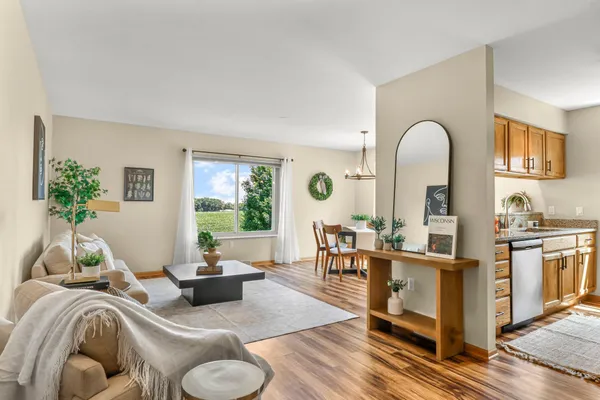 $350,000 | 2217 Lincoln Avenue, Stoughton, WI 53589