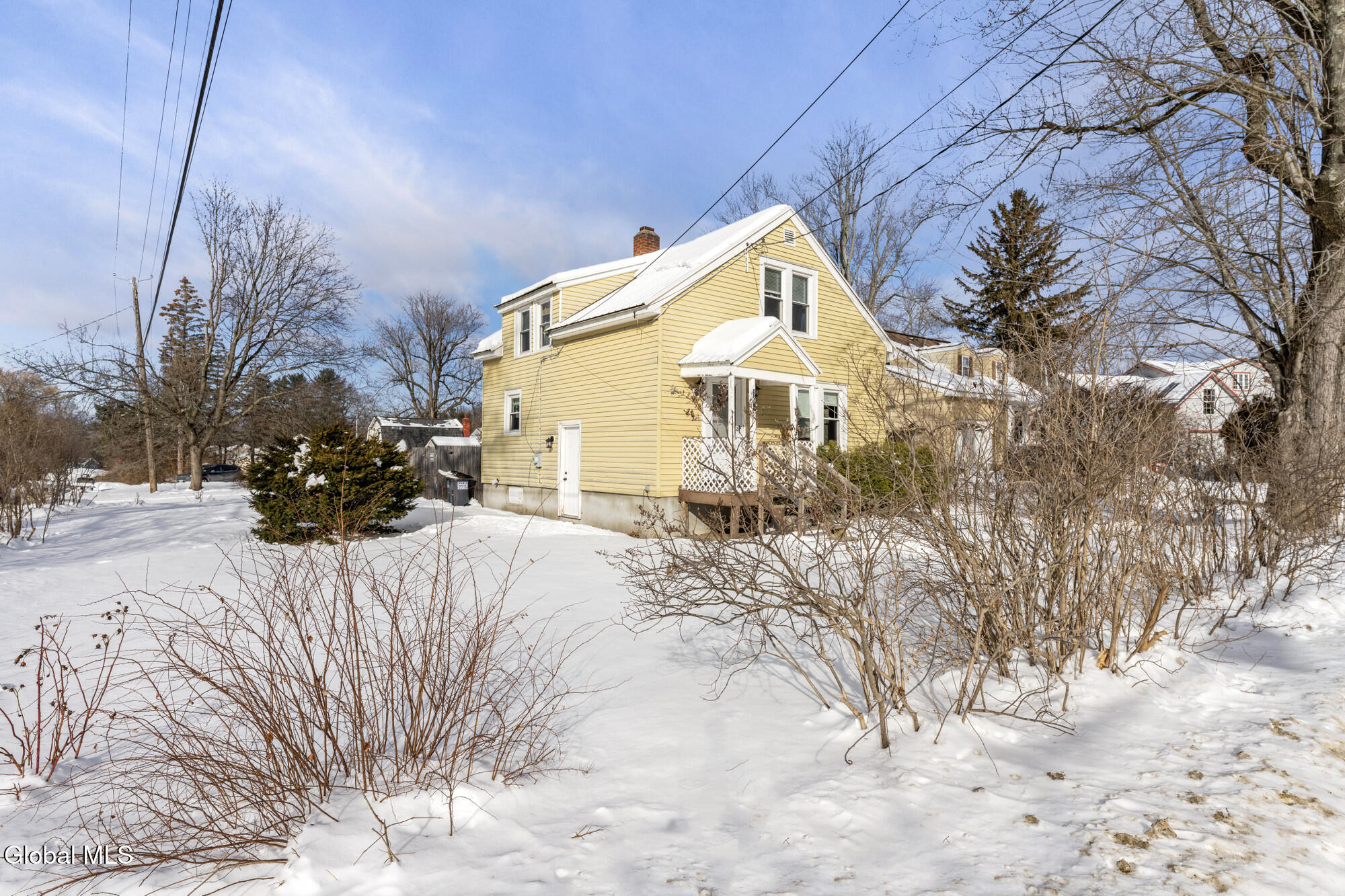 197 Fillmore Avenue Schenectady, NY 12304 - Photo 3 of 26 0 Front 3