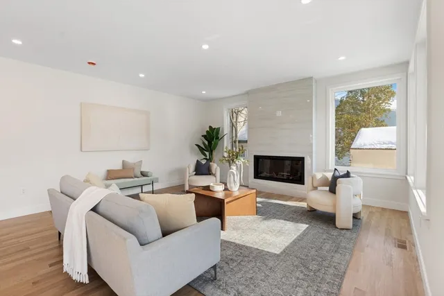 $2,300,000 | 12 Brandon Street, Lexington, MA 02420