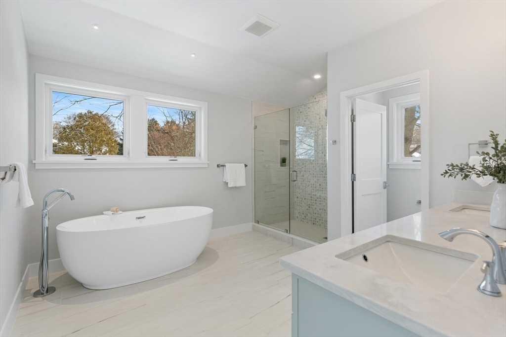 12 Brandon Street Lexington, MA 02420 - Photo 25 of 40