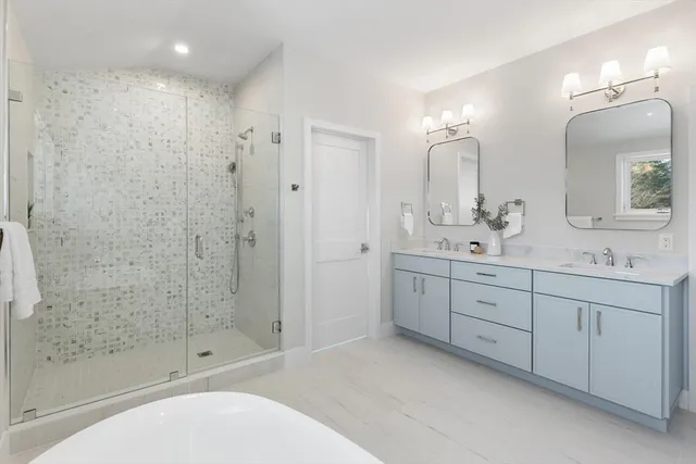 $2,300,000 | 12 Brandon Street, Lexington, MA 02420