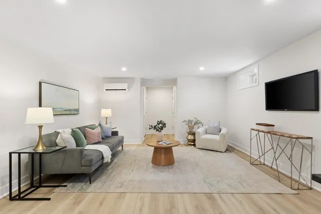 $2,300,000 | 12 Brandon Street, Lexington, MA 02420