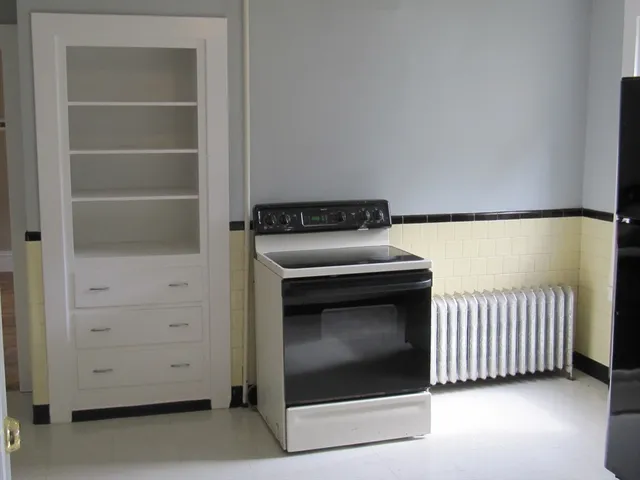 $1,900 | 2 Sturgis Street, Unit 1, Worcester, MA 01605