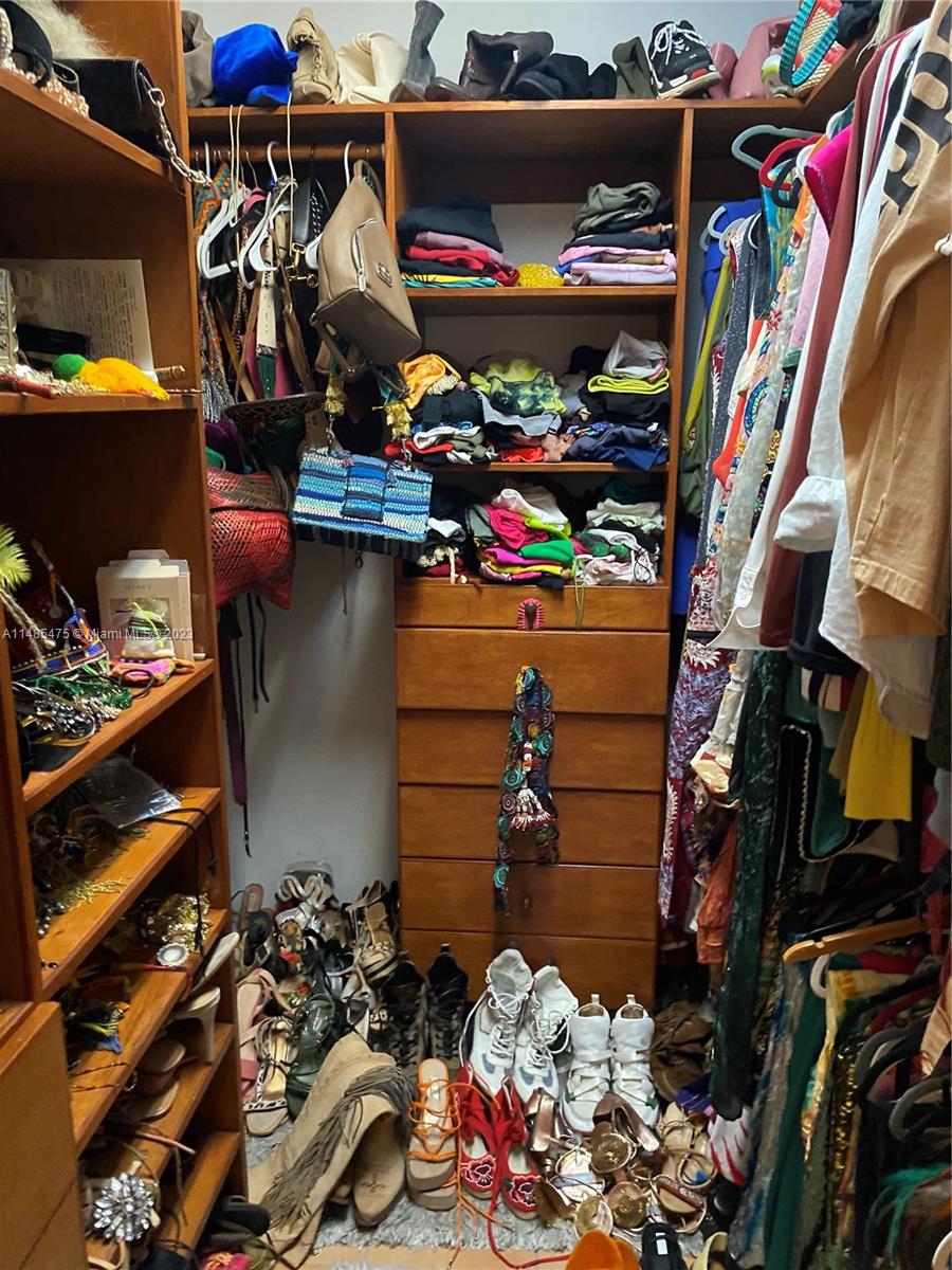 Biscayne Point Miami Beach, FL 33141 - Photo 15 of 20 unknown